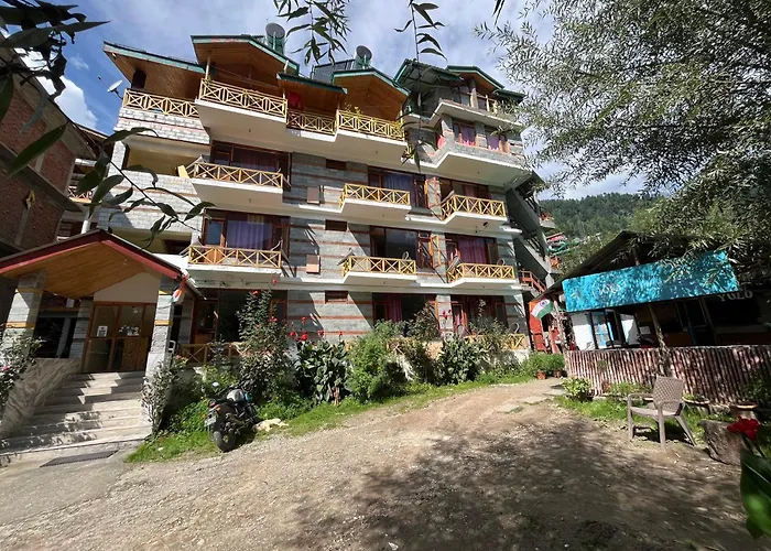 Yolo Backpackers - Manali